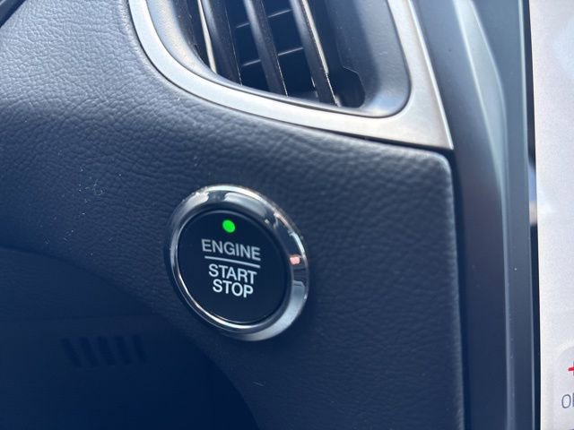 Used 2024 Ford Edge SEL w/ Convenience Package image 16