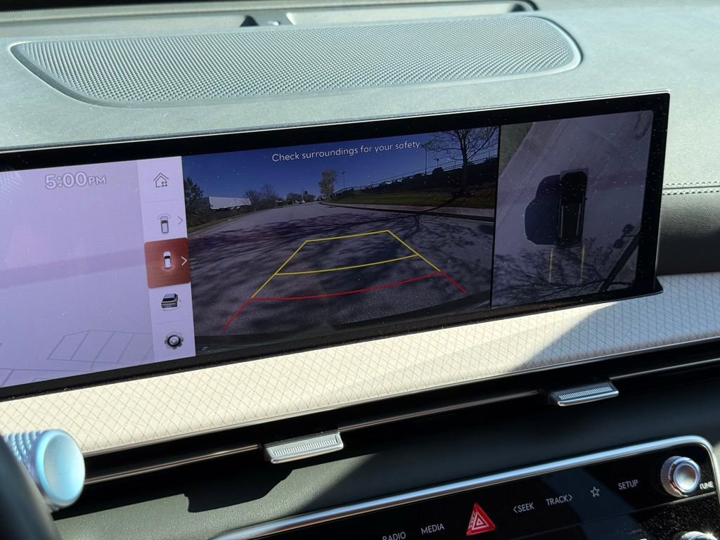 Used 2025 Genesis GV80 3.5T Prestige image 43