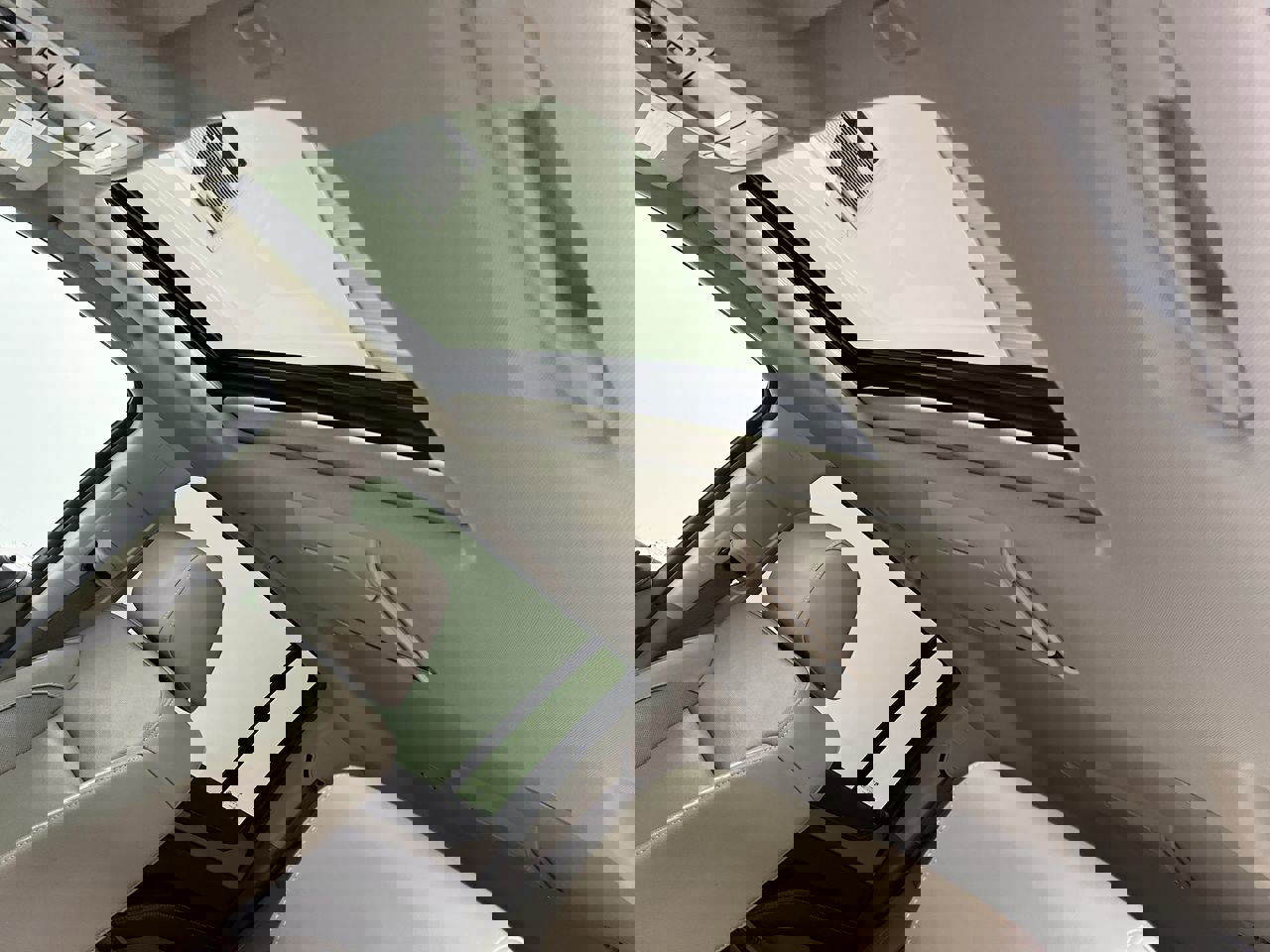 Used 2019 Chevrolet Suburban Premier image 8