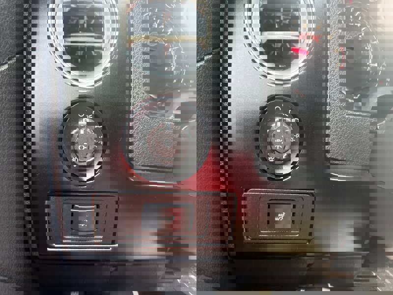 Used 2012 Ford F150 FX4 w/ FX Luxury Pkg AWD/4WD image 46