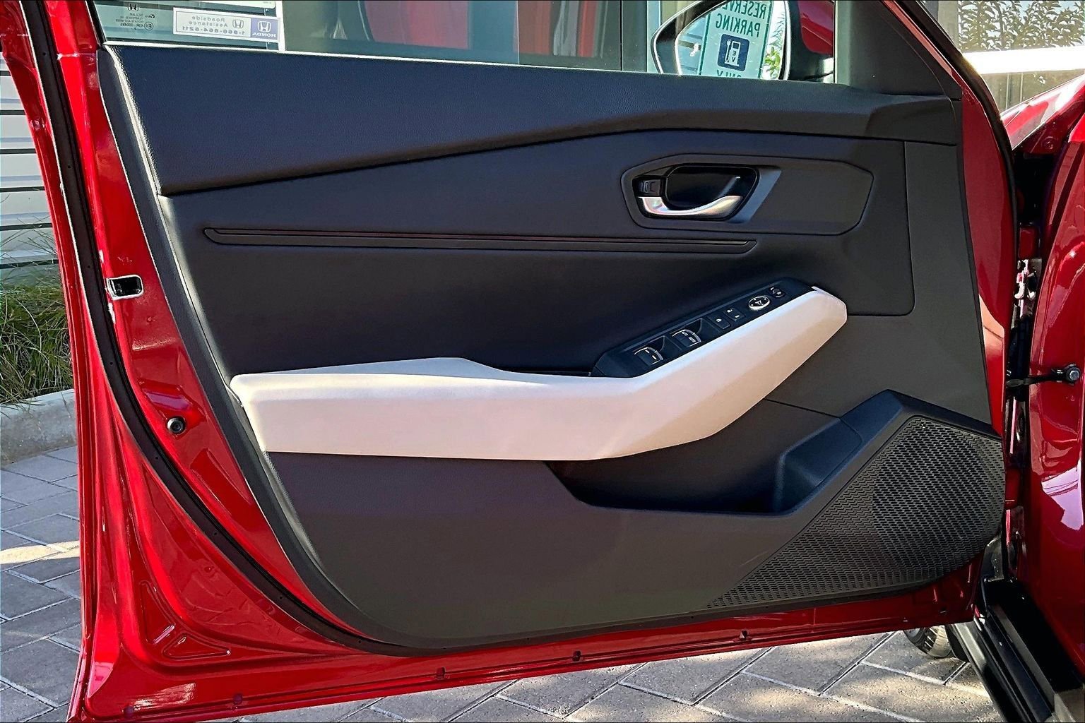 Used 2023 Honda Accord EX image 23