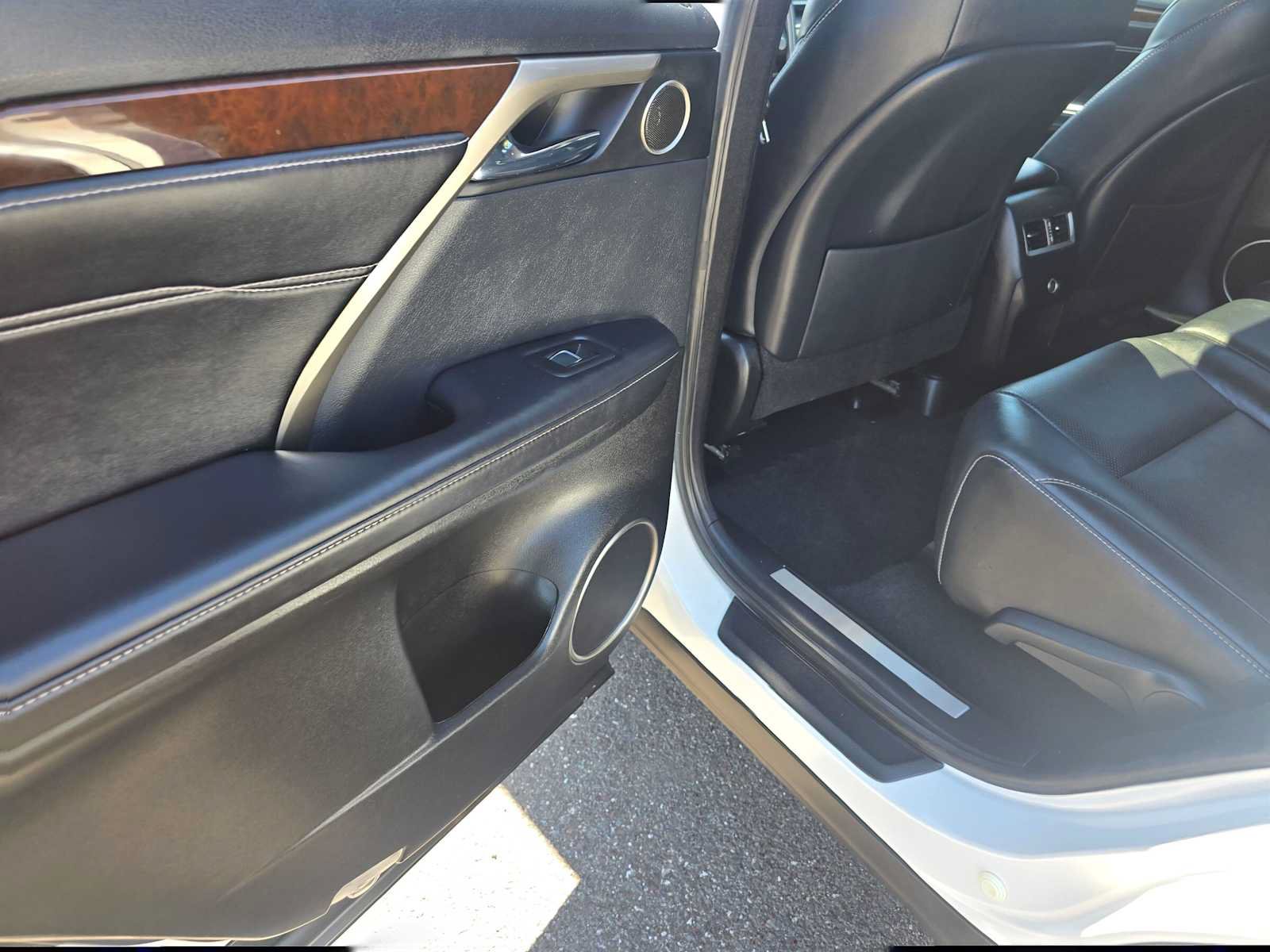 Used 2019 Lexus RX 350 AWD w/ Navigation Package image 16