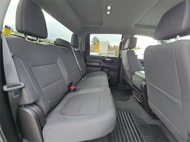 Used 2022 Chevrolet Silverado 2500 LT w/ Snow Plow Prep/Camper Package image 28