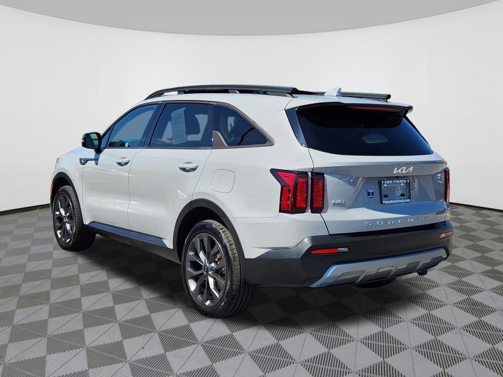 Used 2022 Kia Sorento X-Line EX image 3