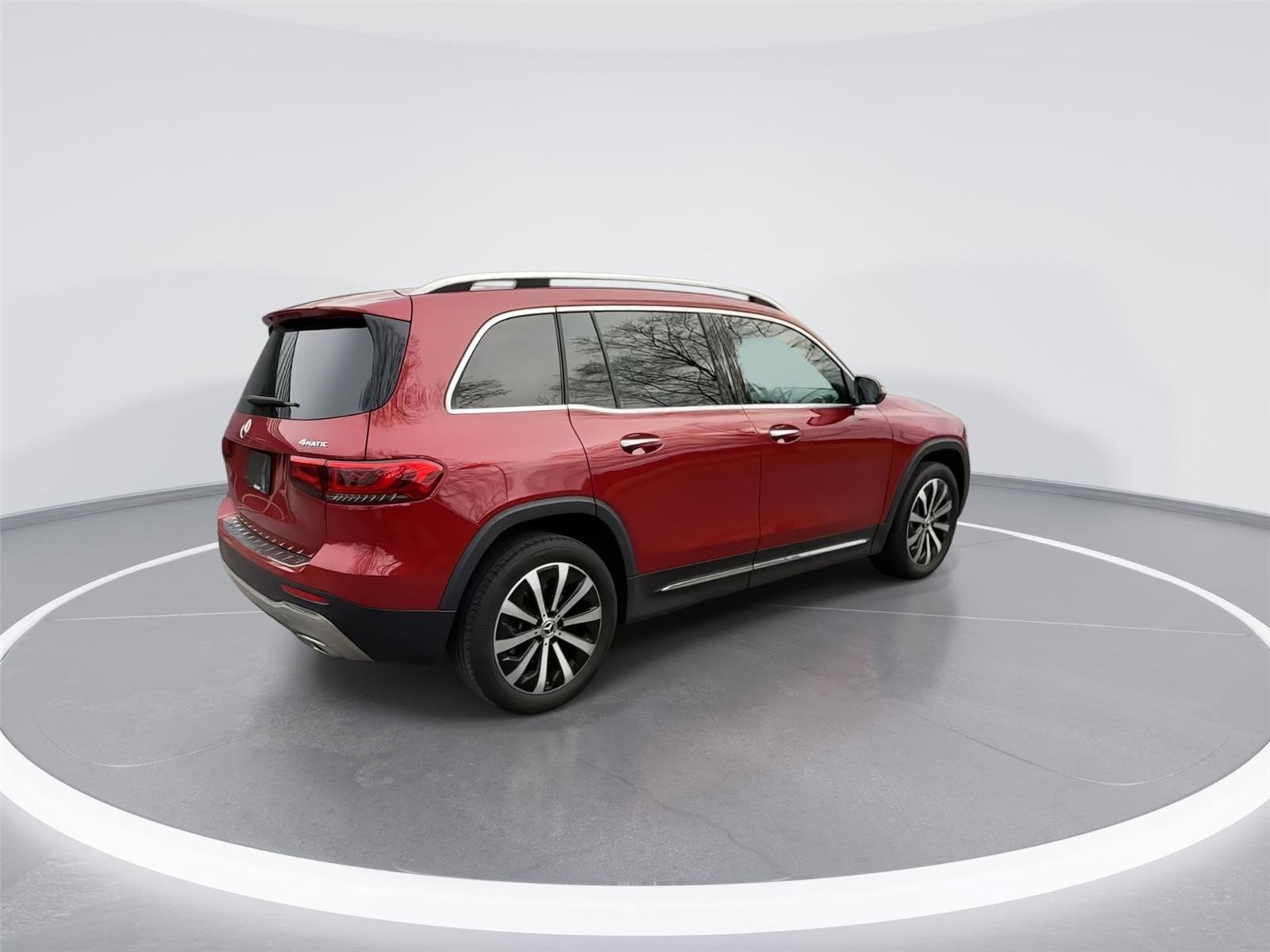 Used 2022 Mercedes-Benz GLB 250 4MATIC image 8