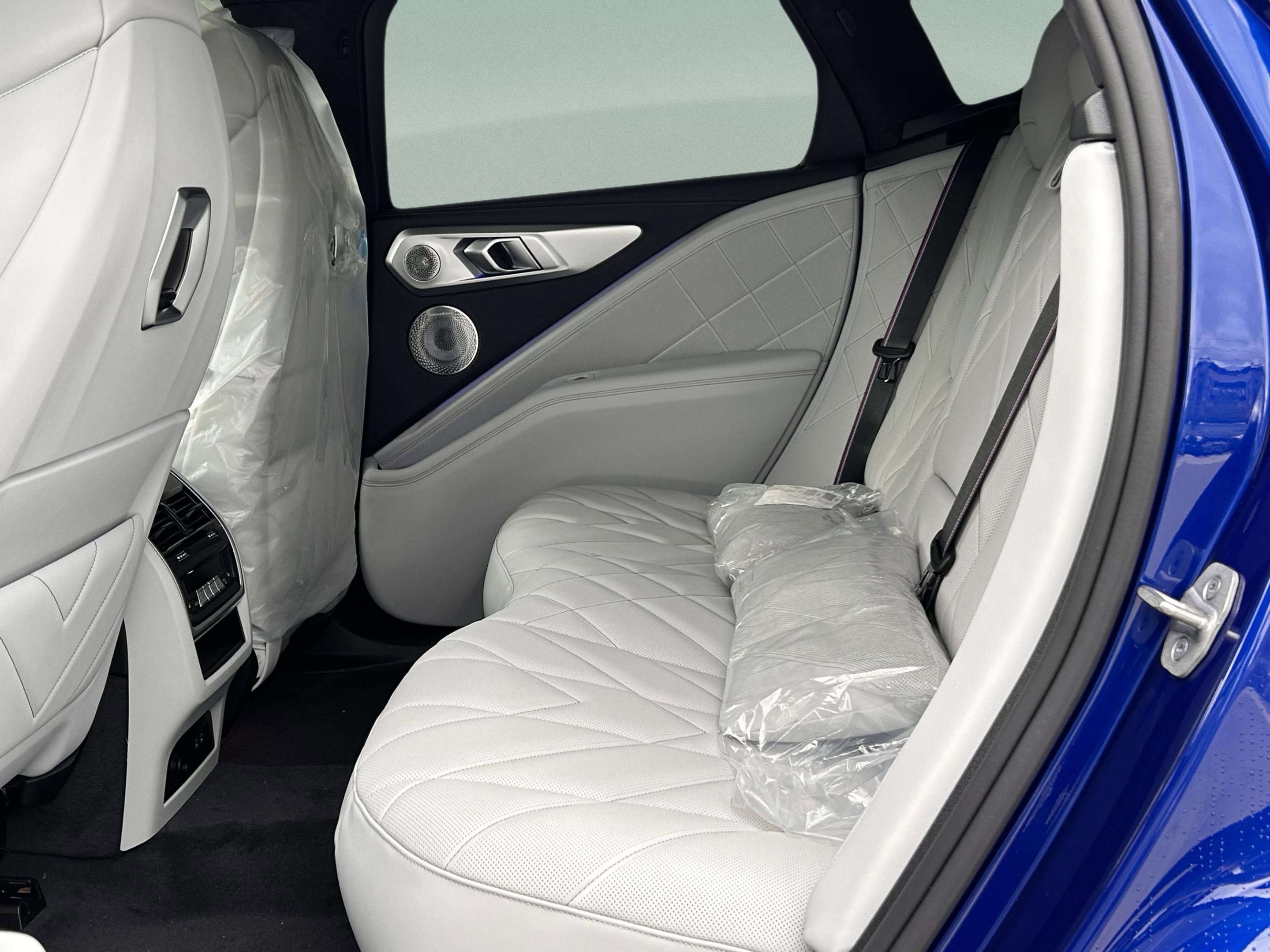 New 2026 BMW XM Label Red image 23