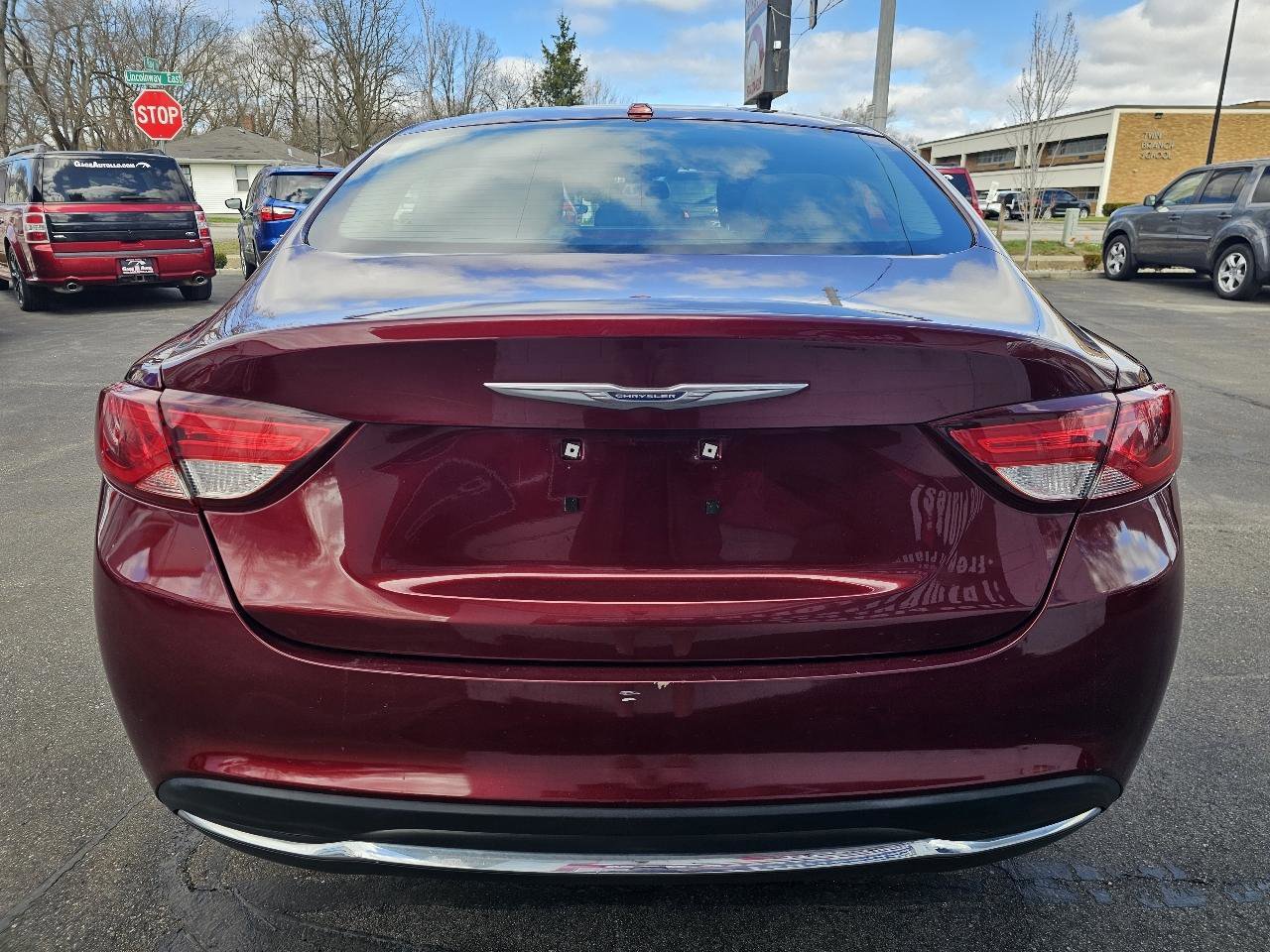 Used 2016 Chrysler 200 Limited image 10