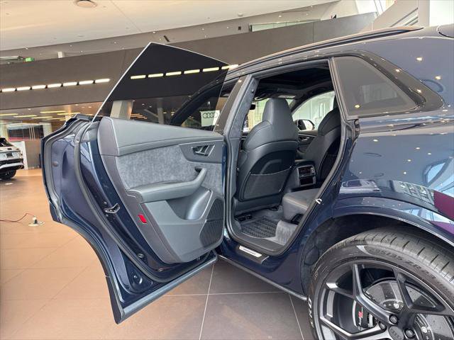 New 2027 Audi RS Q8 performance AWD/4WD image 25