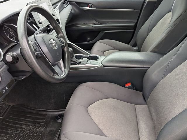 Used 2024 Toyota Camry LE w/ Convenience Package image 12