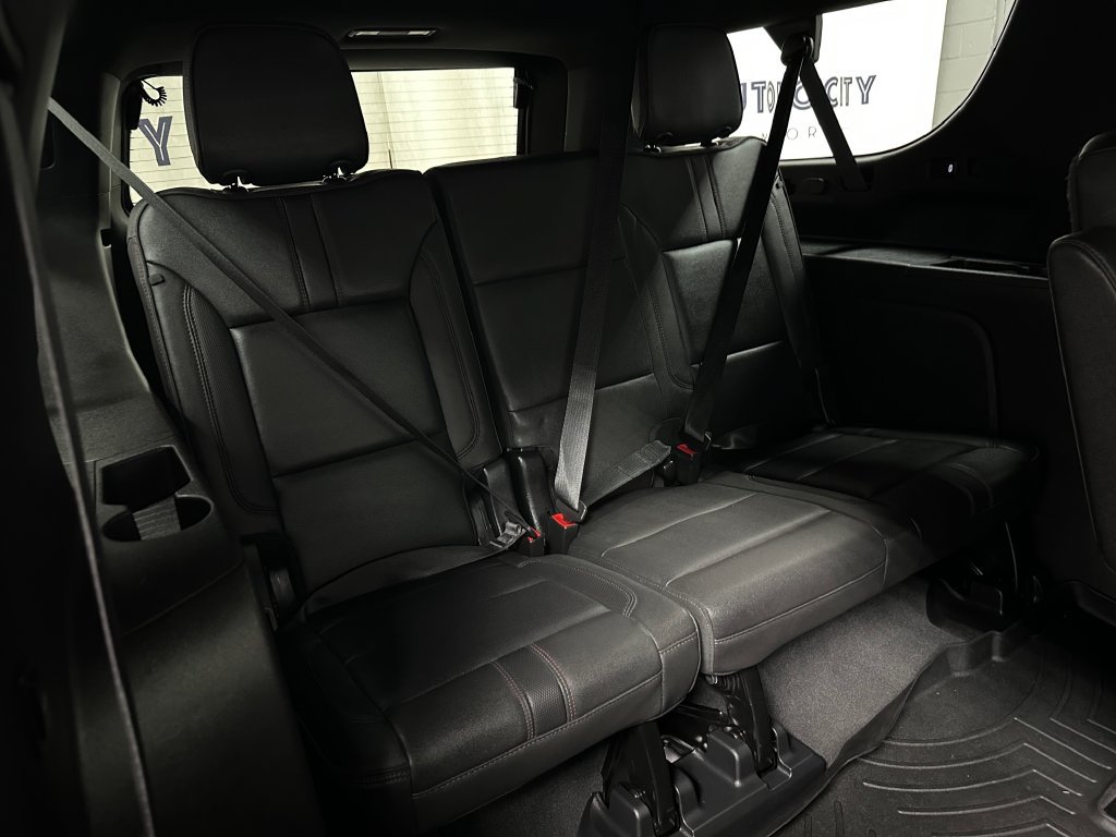 Used 2023 Chevrolet Suburban RST w/ Sport Performance Package AWD/4WD image 22