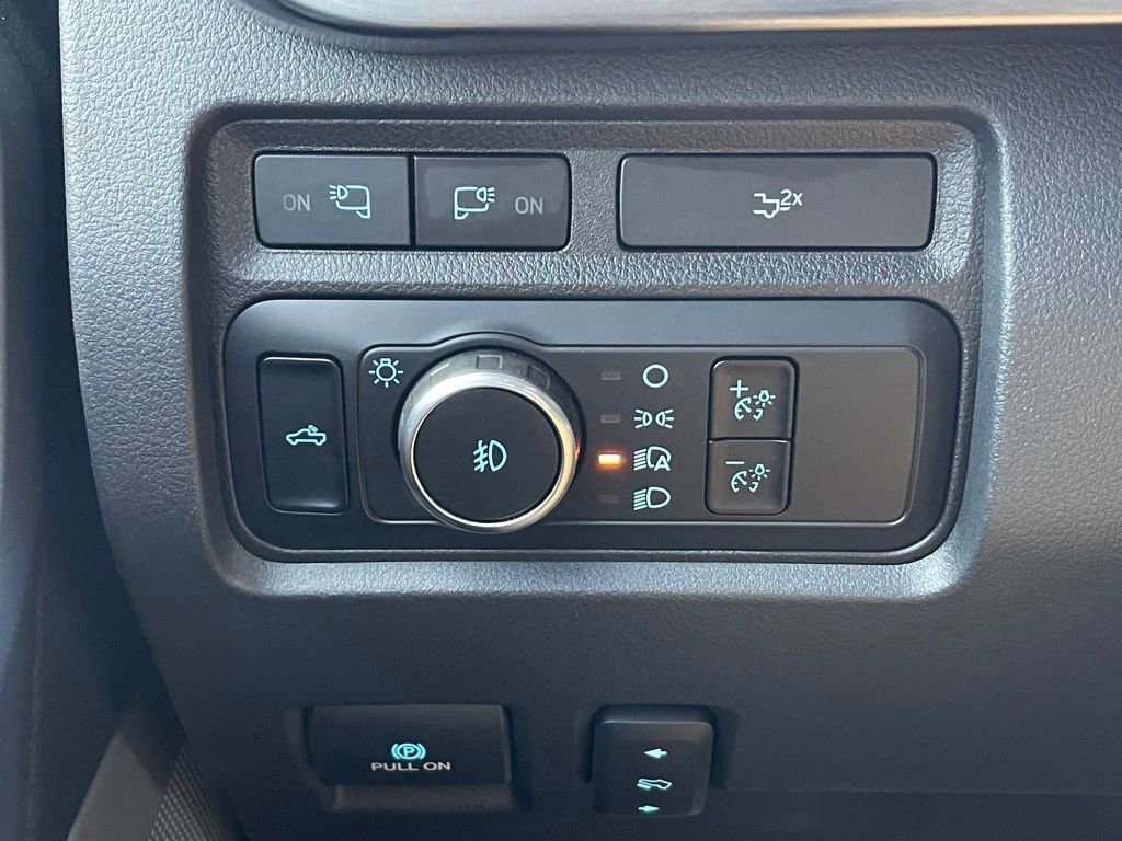 Used 2023 Ford F350 Lariat w/ FX4 Off-Road Package AWD/4WD image 15