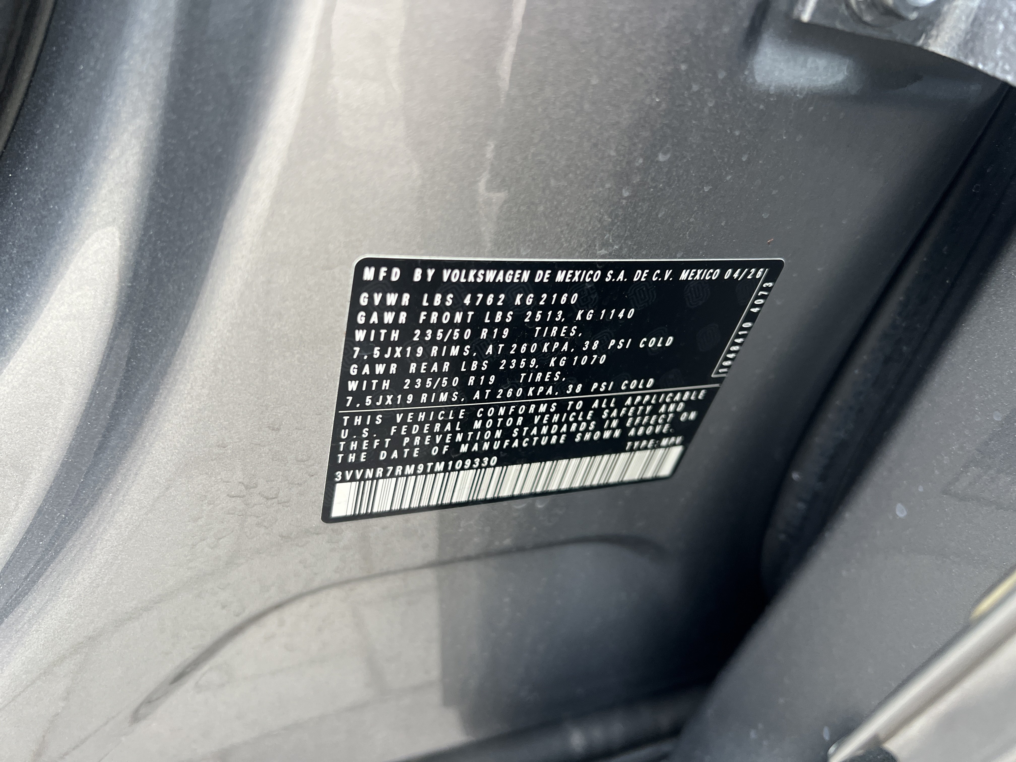Certified 2026 Volkswagen Tiguan SE FWD image 29