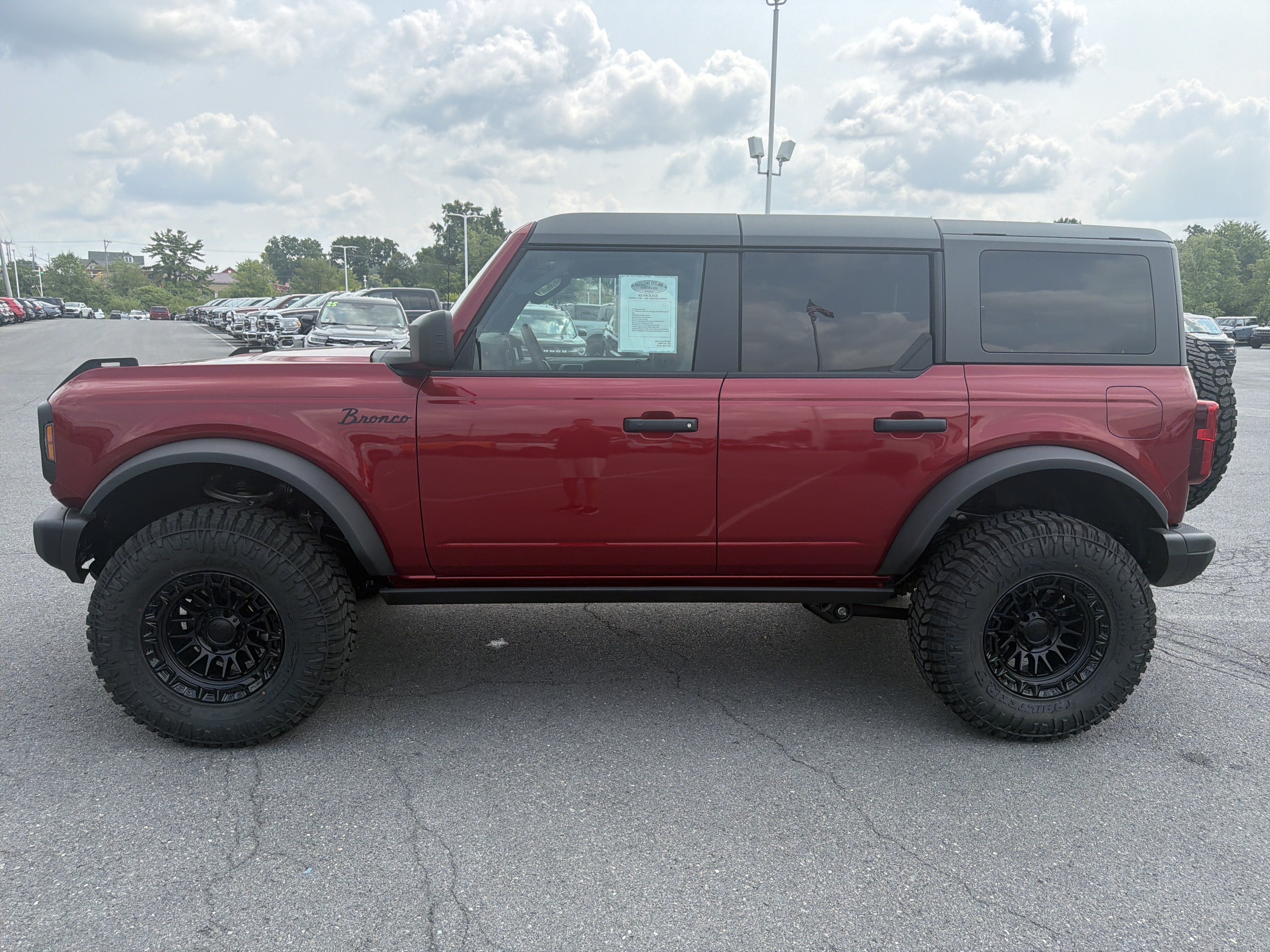 New 2026 Ford Bronco Big Bend w/ Black Diamond Package AWD/4WD image 7