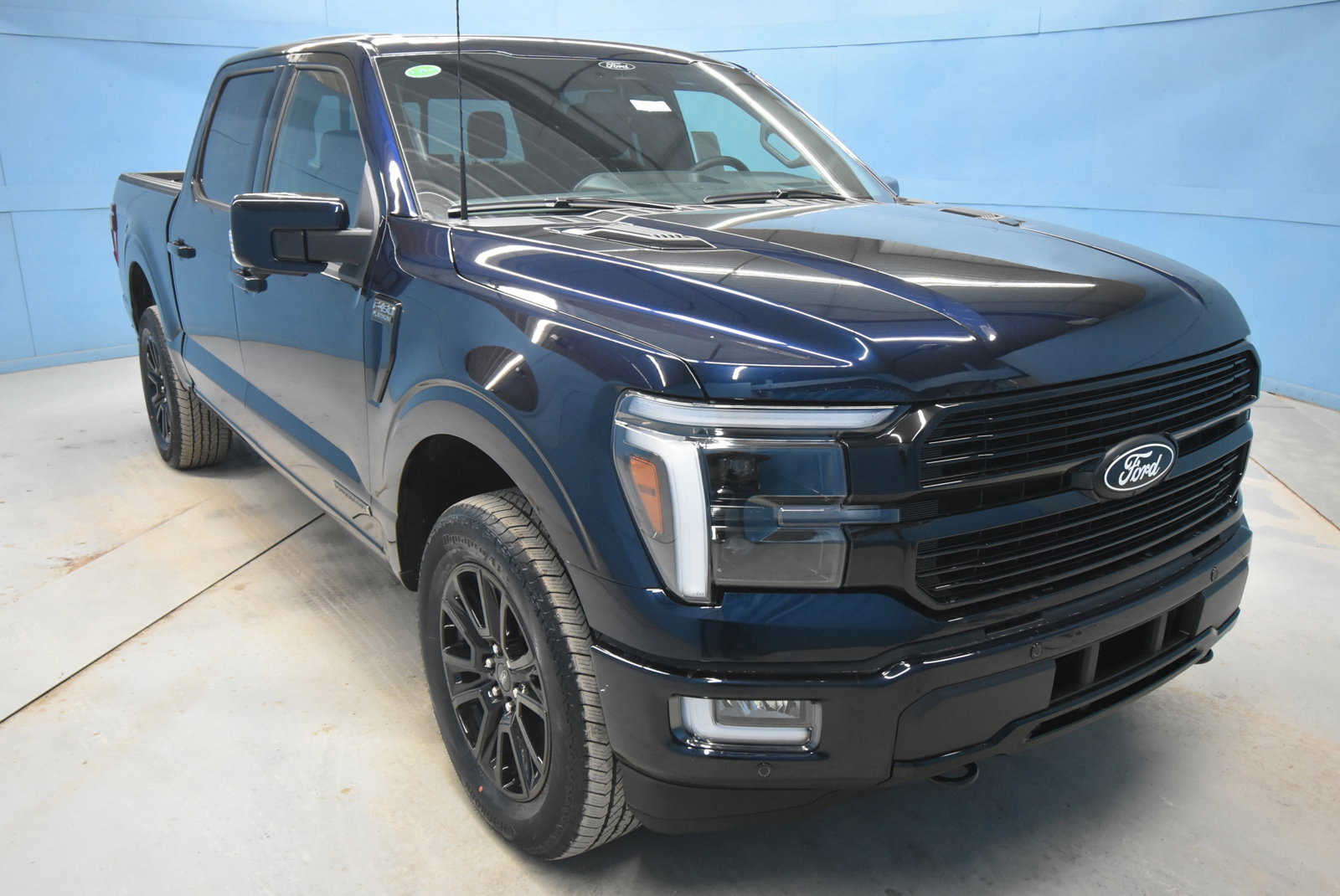 New 2025 Ford F150 Platinum w/ Equipment Group 702A High