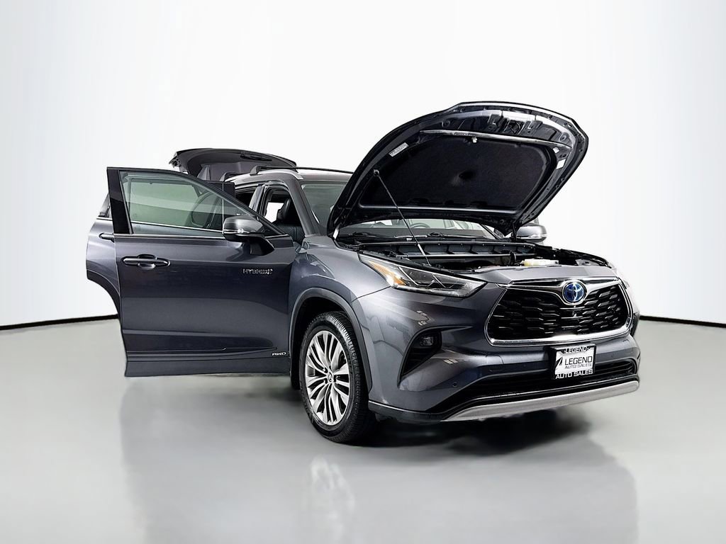 Used 2021 Toyota Highlander Platinum image 26