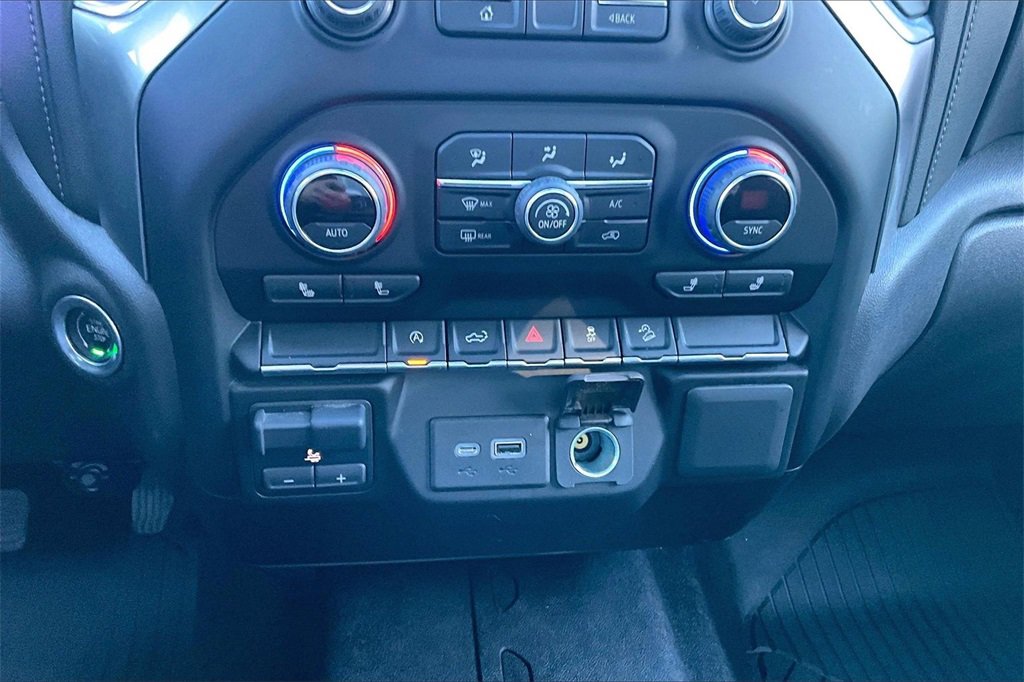 Used 2021 Chevrolet Silverado 1500 RST image 11