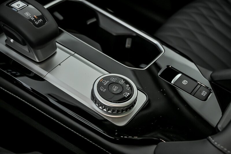 New 2026 Mitsubishi Outlander SEL AWD/4WD image 28