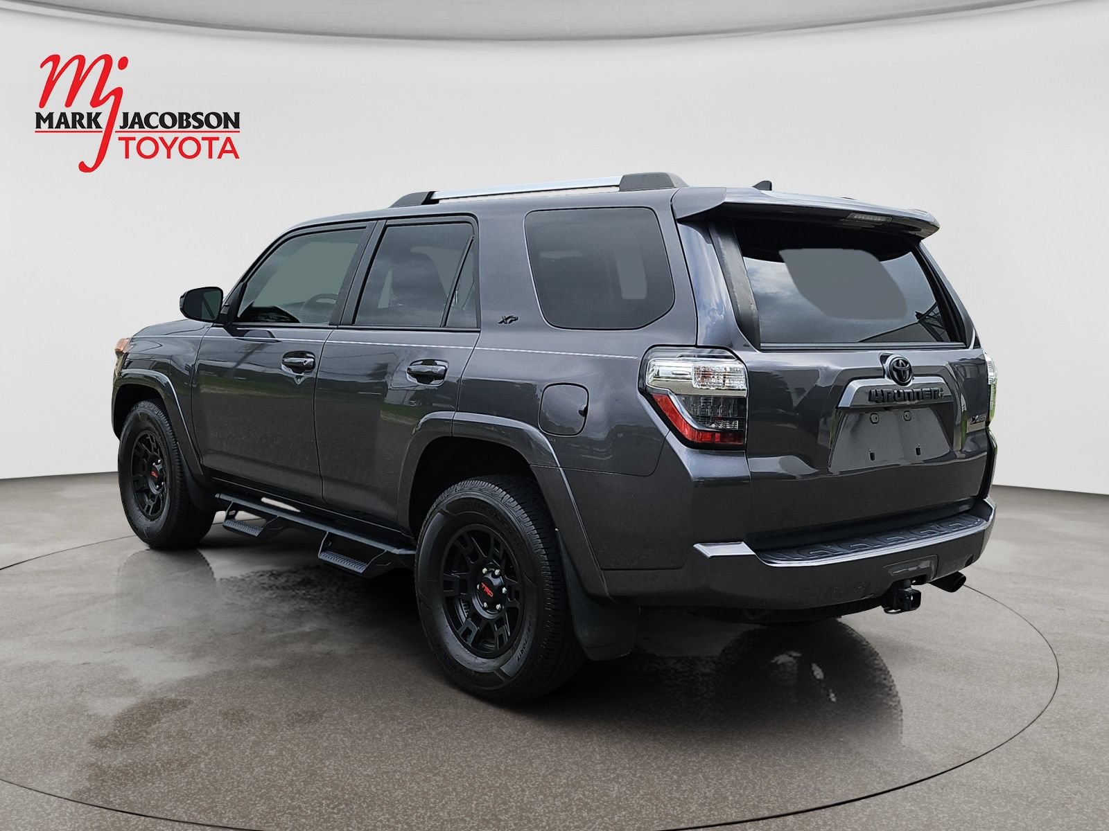 Used 2023 Toyota 4Runner SR5 RWD image 8
