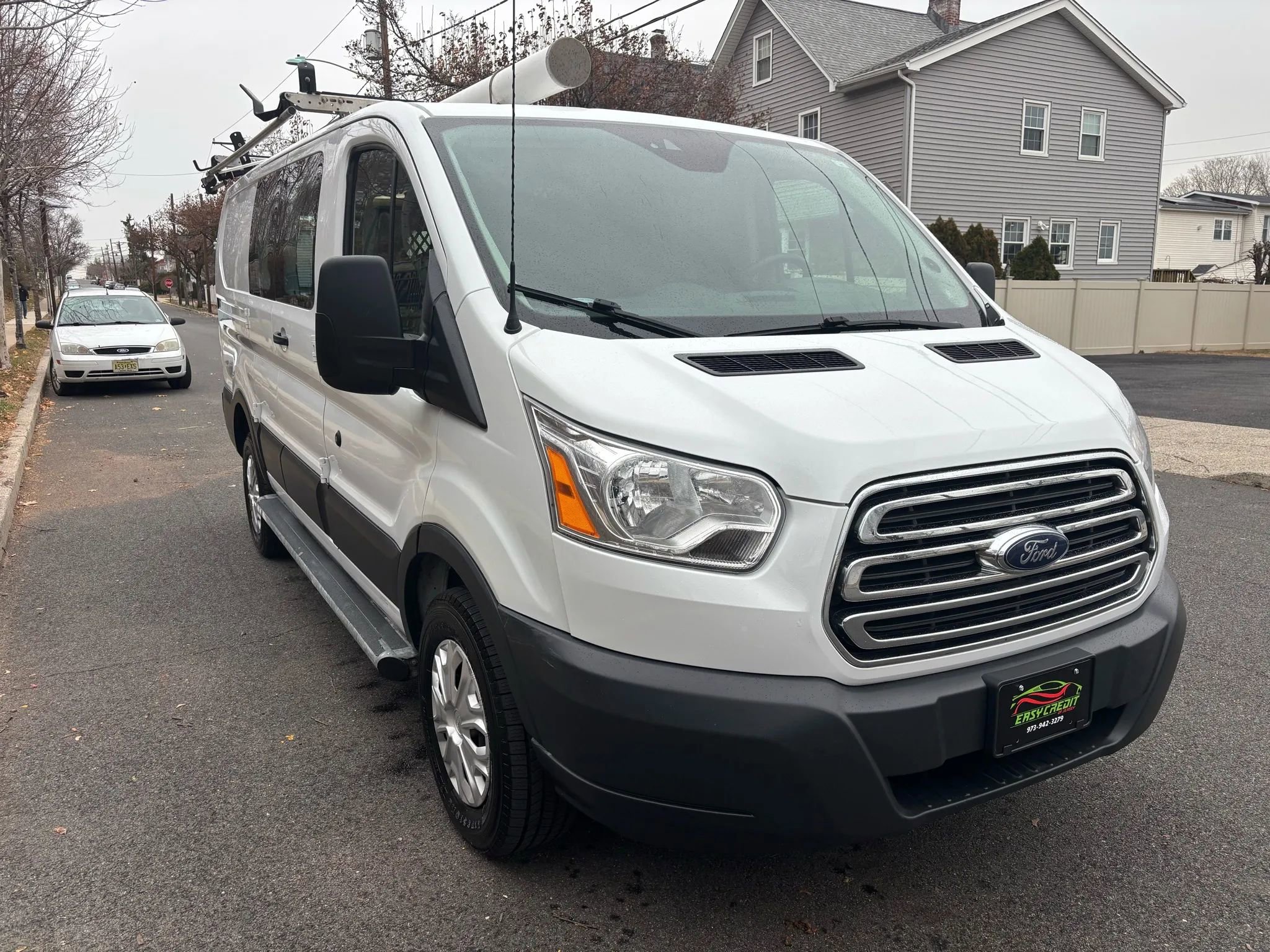 Used 2018 Ford Transit 250 130 Low Roof w/ Exterior Upgrade Package image 13
