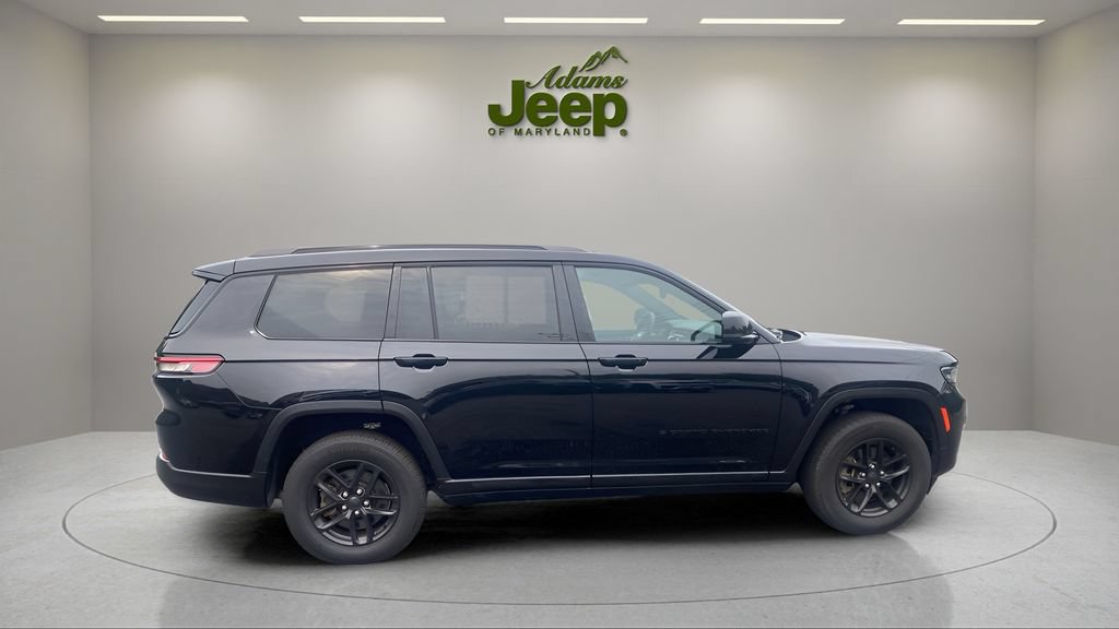 Used 2022 Jeep Grand Cherokee L Laredo AWD/4WD image 10