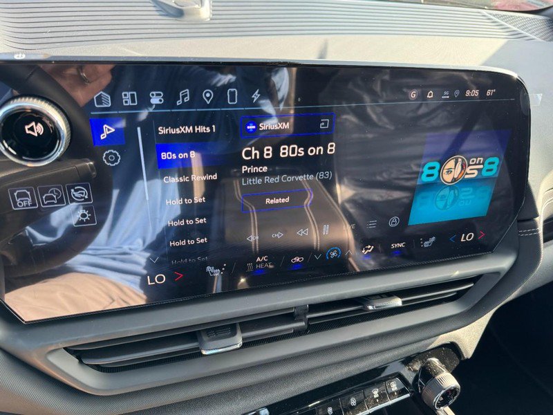 New 2026 Chevrolet Silverado EV LT AWD/4WD image 42