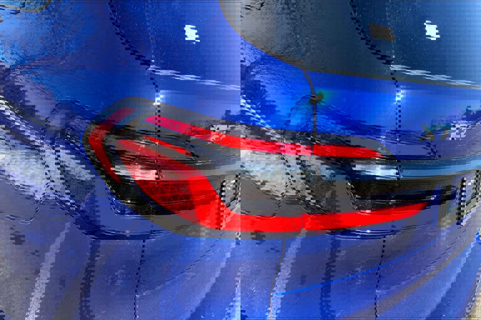 Used 2024 BMW X7 M60i image 28