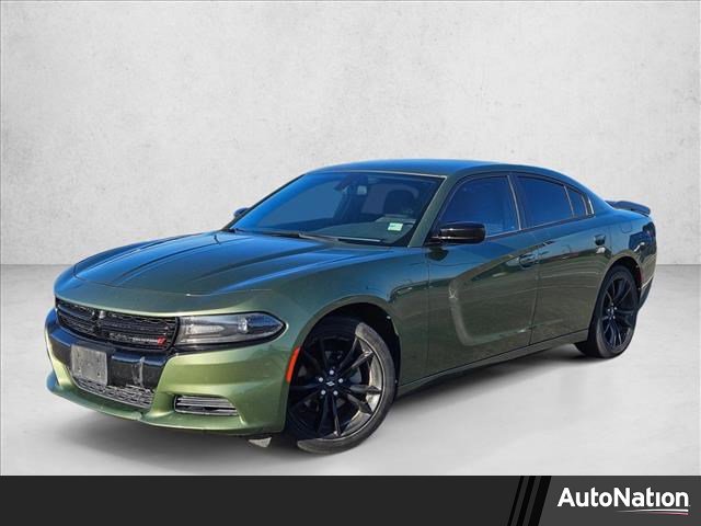 Used 2018 Dodge Charger SXT w/ Blacktop Package