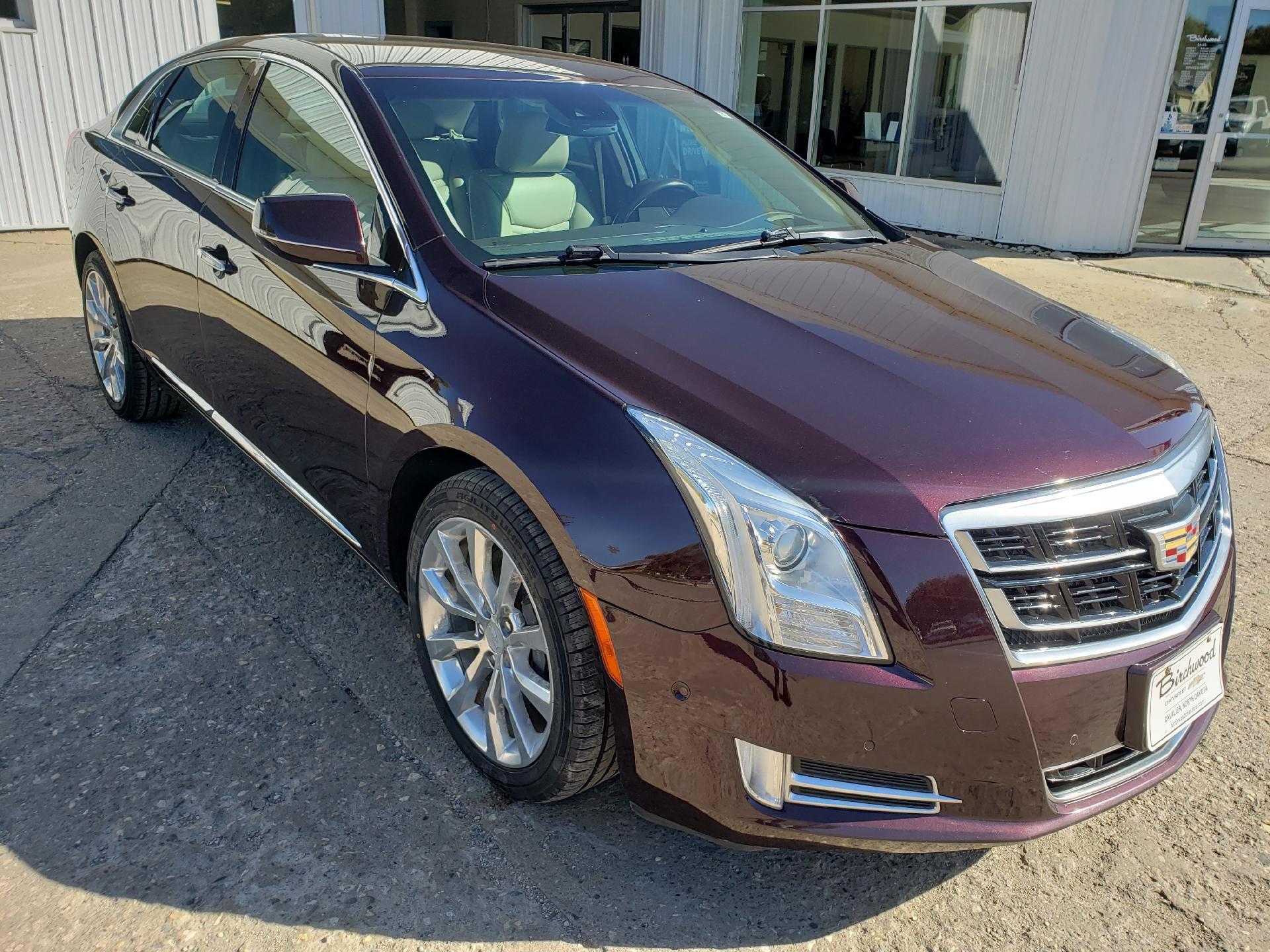 Used 2017 Cadillac XTS Premium Luxury FWD image 6