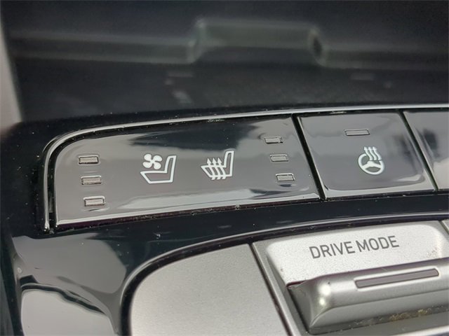 Used 2023 Hyundai Tucson Limited image 28