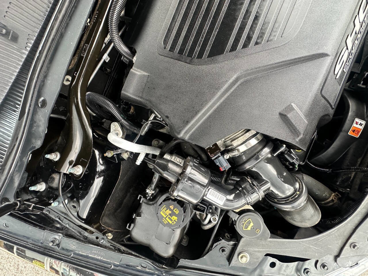 Used 2017 Ford Taurus SHO w/ Sho Performance Package image 23