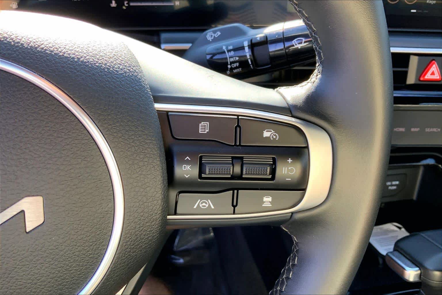 Used 2026 Kia K5 GT-Line w/ GT-Line Premium Package FWD image 24