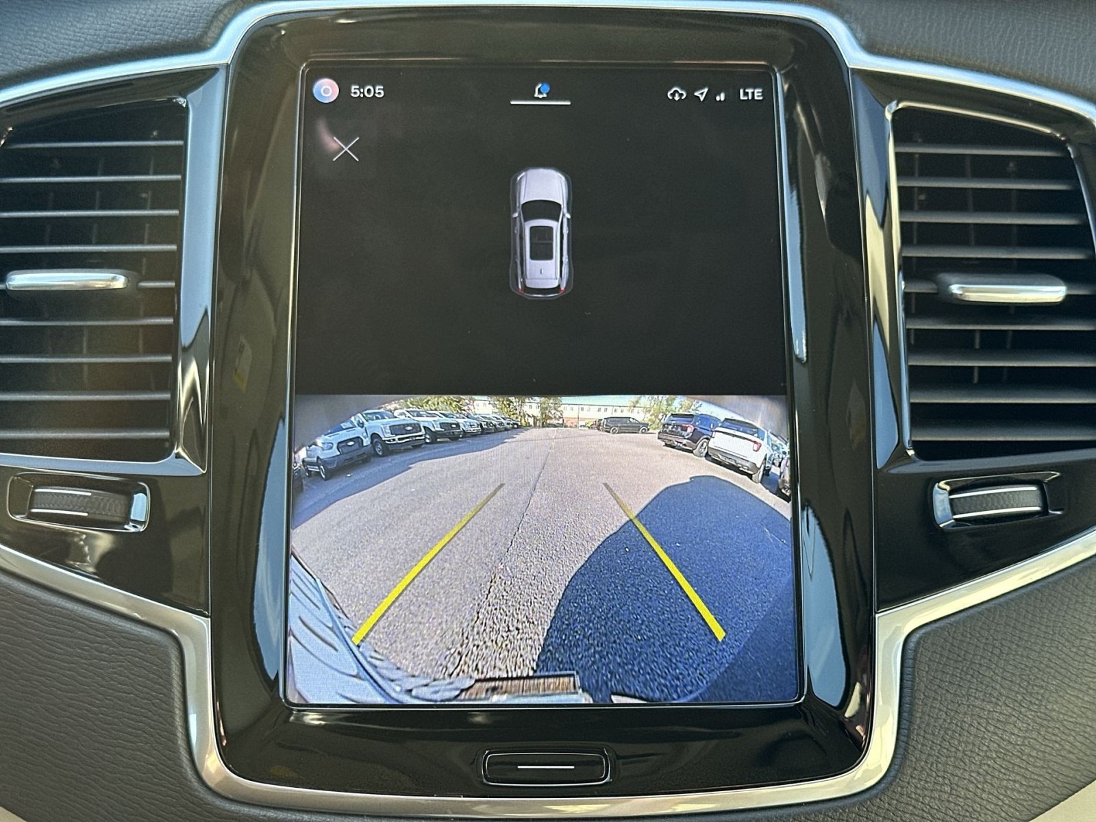 Used 2023 Volvo XC90 B6 Plus w/ Protection Package AWD/4WD image 20