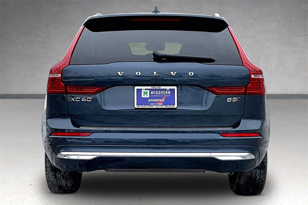 Used 2023 Volvo XC60 B5 Plus w/ Climate Package image 5