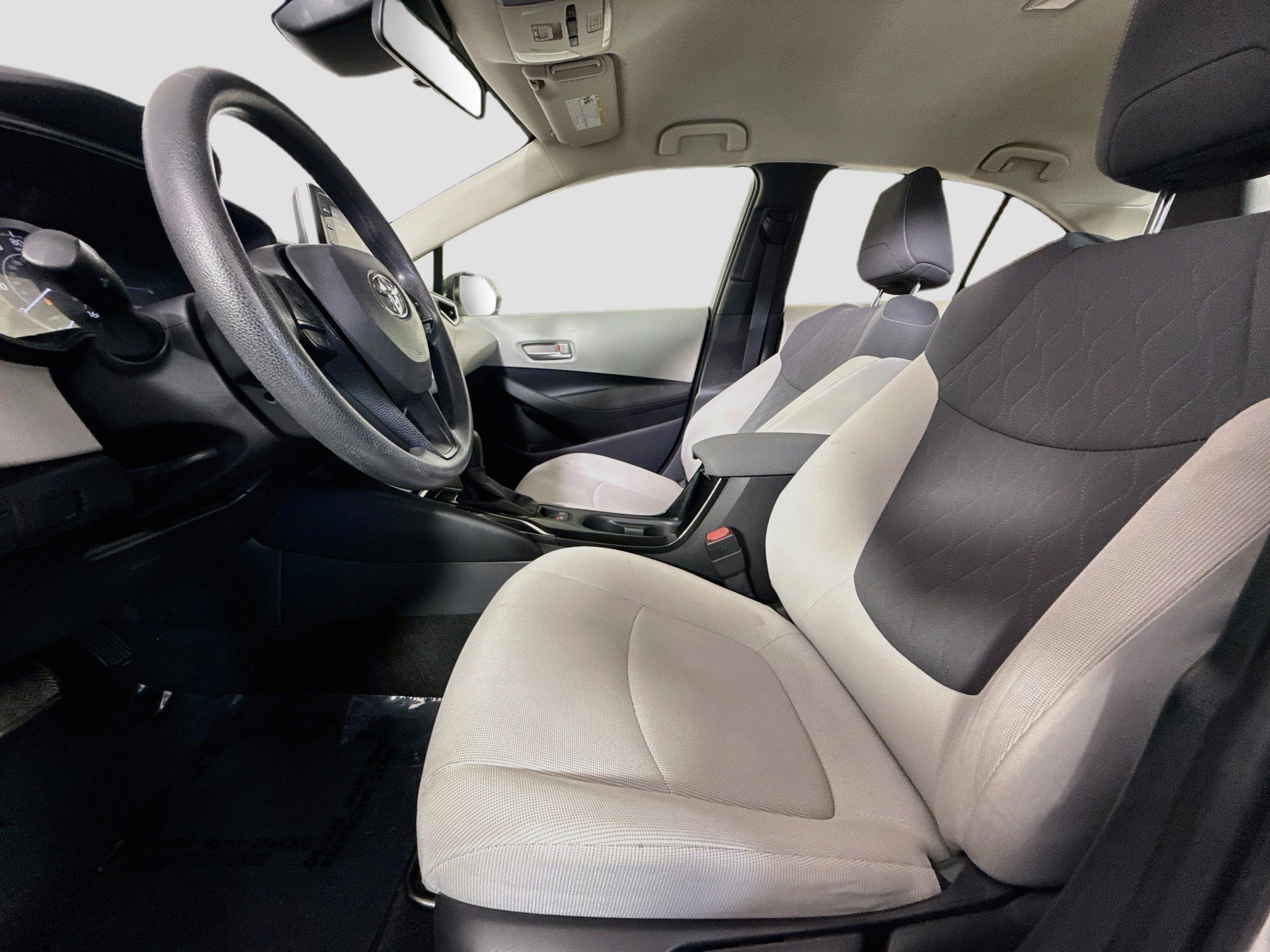 Used 2021 Toyota Corolla LE w/ LE Convenience Package FWD image 22