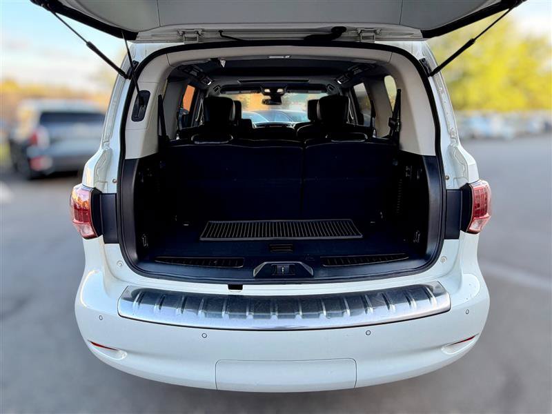Used 2016 INFINITI QX80 4WD w/ Deluxe Technology Package image 12