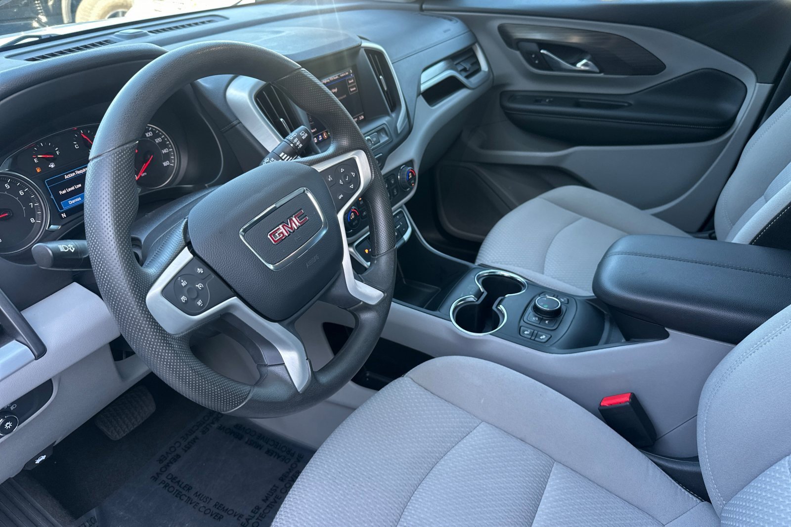 Used 2023 GMC Terrain SLE w/ Driver Convenience Package image 10