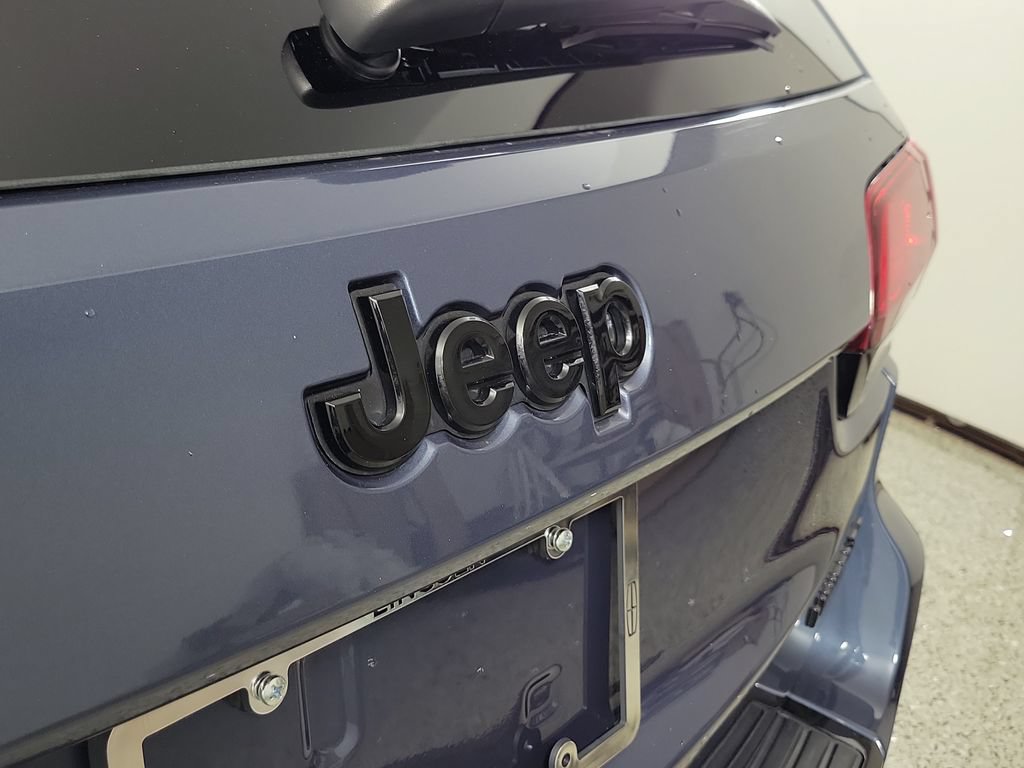 Used 2021 Jeep Grand Cherokee Limited X AWD/4WD image 6