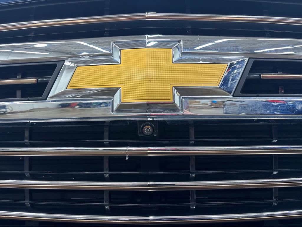 Used 2021 Chevrolet Silverado 1500 High Country image 17