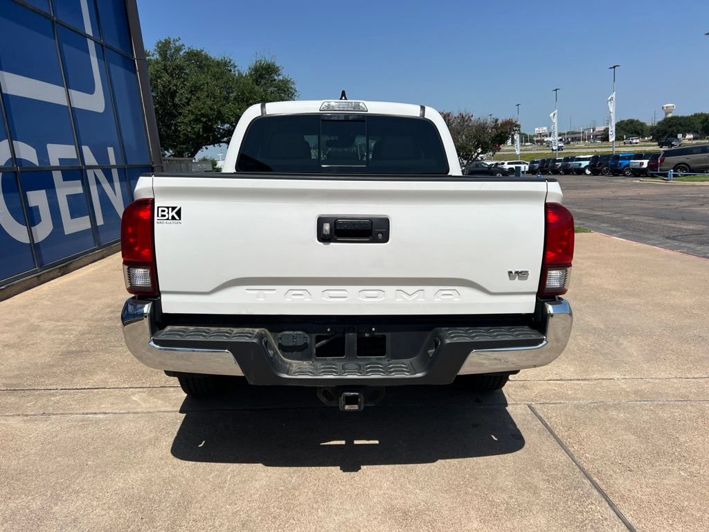 Used 2023 Toyota Tacoma SR5 RWD image 7