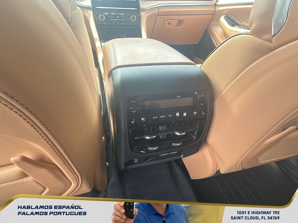 Used 2021 Jeep Grand Cherokee L Summit image 29