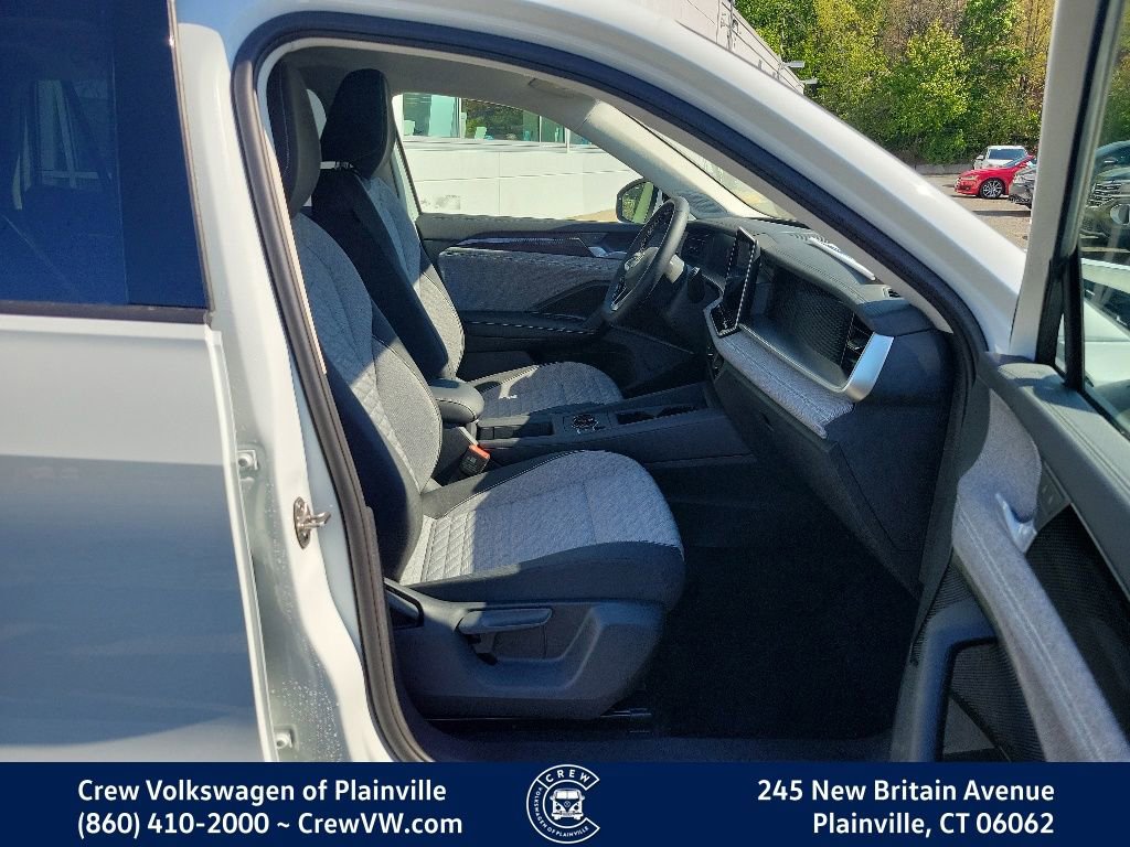 New 2026 Volkswagen Tiguan S AWD/4WD image 16