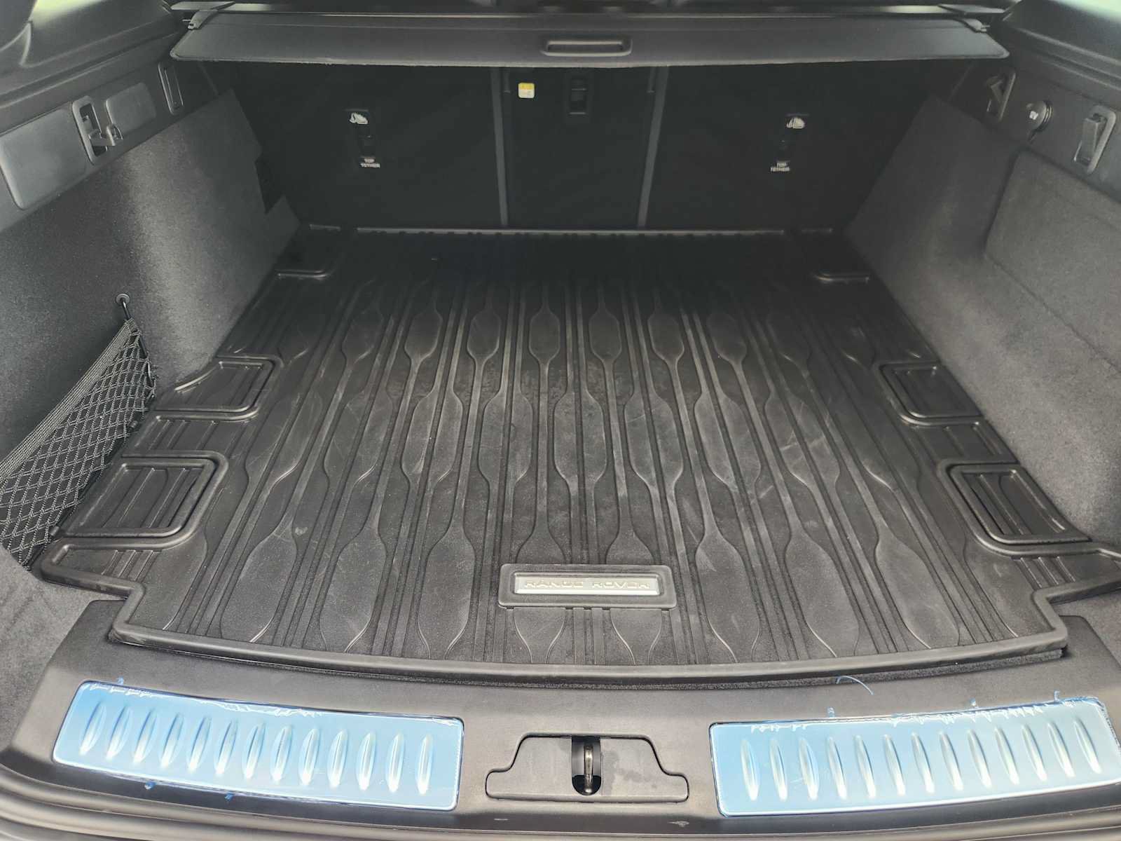 Used 2026 Land Rover Range Rover Velar S AWD/4WD image 34