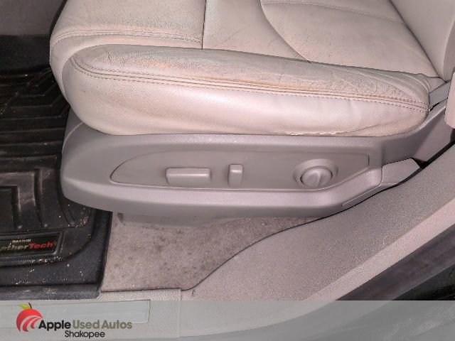 Used 2017 GMC Acadia Limited SLT image 19