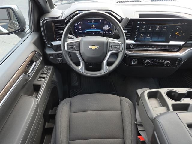 Used 2023 Chevrolet Silverado 1500 LT AWD/4WD image 26