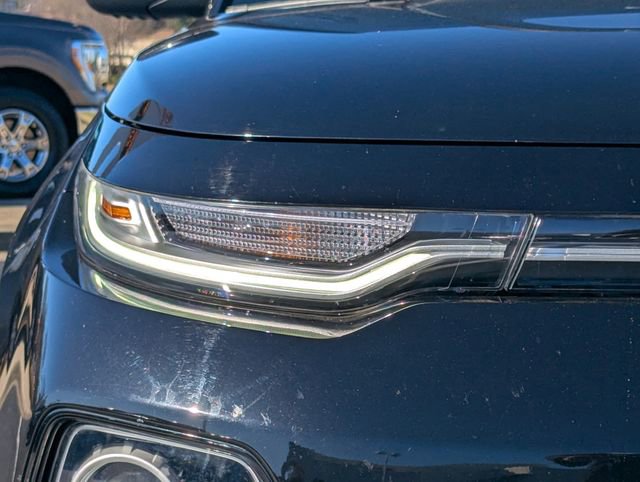 Used 2020 Kia Soul EX image 27