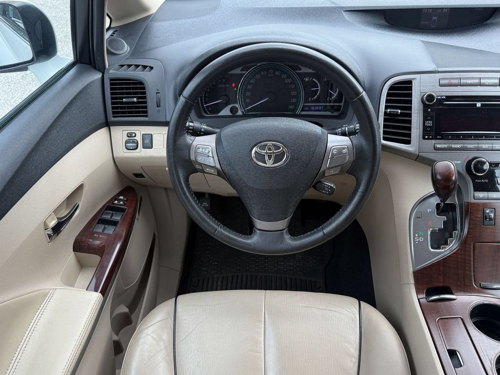 Used 2012 Toyota Venza XLE w/ XLE Premium Pkg AWD/4WD image 15