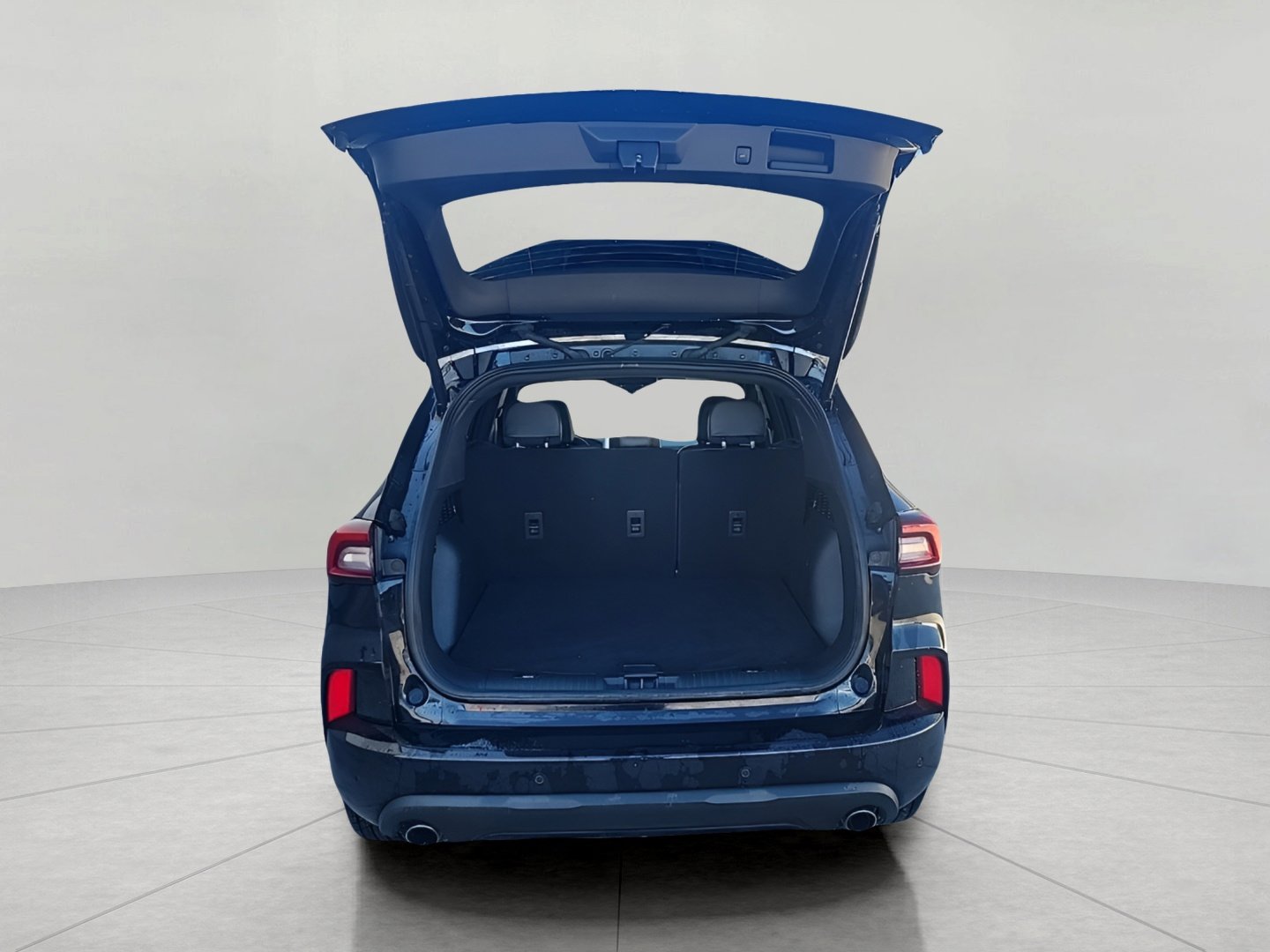 Certified 2023 Ford Escape ST-Line Select w/ Tech Pack #1 AWD/4WD image 8