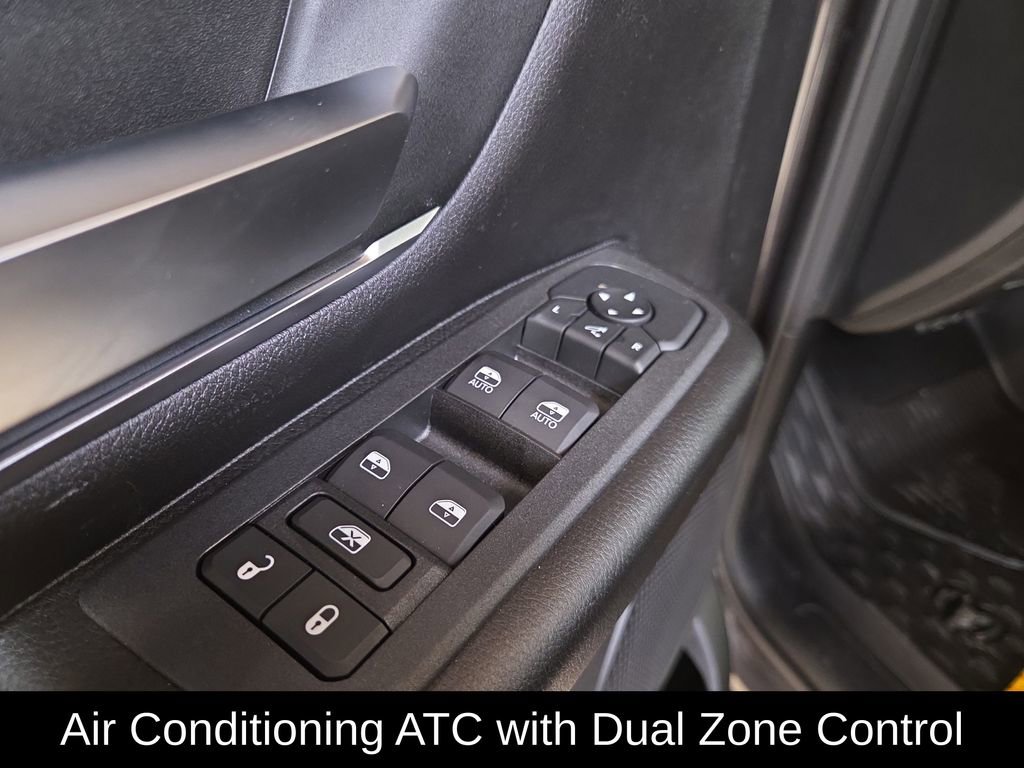 New 2026 RAM 1500 4x4 Crew Cab image 12