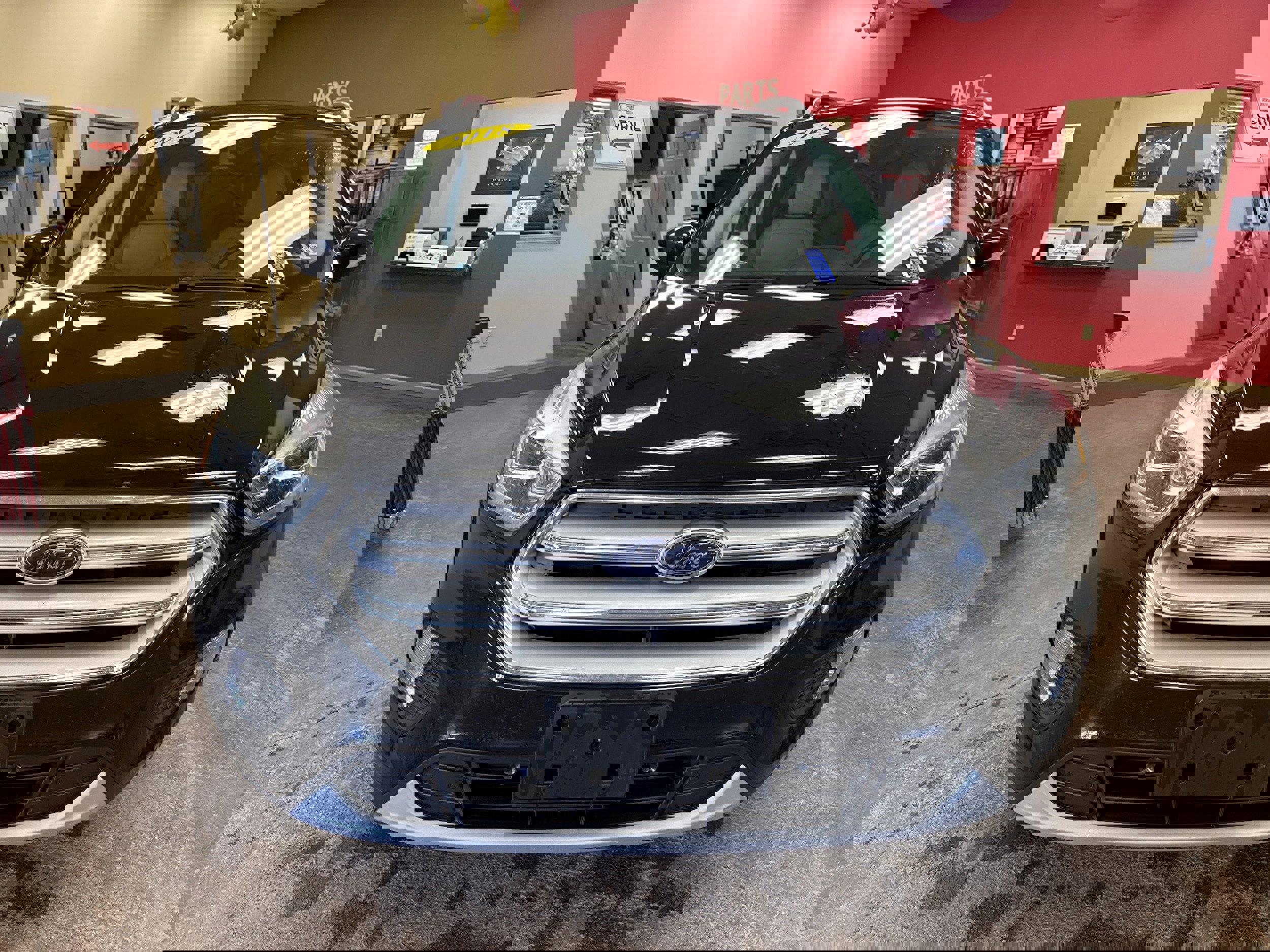 Used 2018 Ford Escape Titanium AWD/4WD video 2