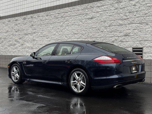 Used 2013 Porsche Panamera 4 w/ Bose Audio Pkg image 2